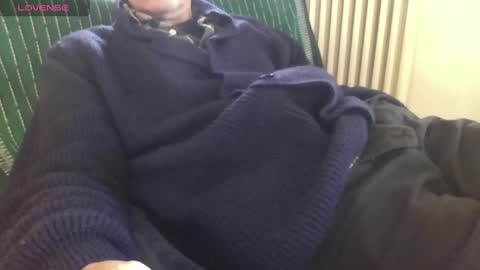 Snapshot of mynakedbeach chatting on March 2025 02:15:02 PM Bi sexy guy lovense hush is on private is open or password show tip if you like. online show from March 2025 02:15:02 PM