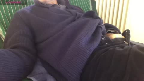 Snapshot of mynakedbeach chatting on March 2025 08:11:01 AM Bi sexy guy lovense hush is on private is open or password show tip if you like. online show from March 2025 08:11:01 AM