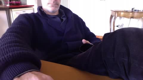 Snapshot of mynakedbeach chatting on March 2025 07:58:02 AM Bi sexy guy lovense hush is on private is open or password show tip if you like. online show from March 2025 07:58:02 AM