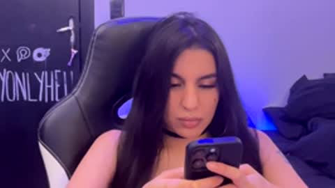 Snapshot of myonlyhell chatting on December 2025 04:11:02 AM myonlyhell online show from December 2025 04:11:02 AM