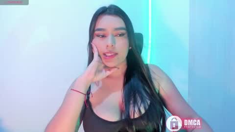 Snapshot of mypretty_isabella chatting on October 2025 10:41:02 PM Bella online show from October 2025 10:41:02 PM