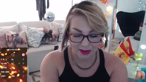 Snapshot of myrnasexxx chatting on January 2025 12:12:02 PM Myrna Sessions online show from January 2025 12:12:02 PM