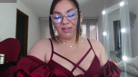 Myrna Sessions online show from May 2026 10:53:01 AM