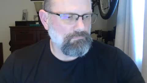 Just hanging out - No pressure online show from June 2026 02:17:02 AM