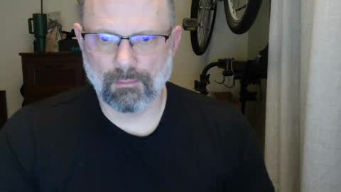 Just hanging out - No pressure online show from June 2026 01:52:01 AM