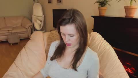 mysophiee online show from April 2026 10:01:01 PM