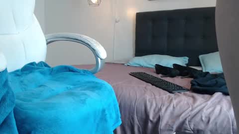 No Name online show from December 2024 05:47:02 PM