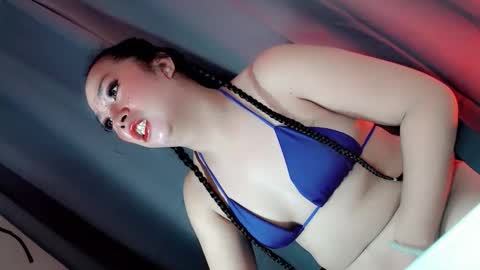 kimmy online show from September 2025 02:46:01 AM