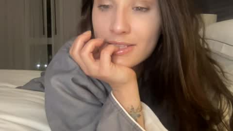 Snapshot of mysteriousmadam_ chatting on April 2026 12:55:01 AM mysteriousmadam_ online show from April 2026 12:55:01 AM