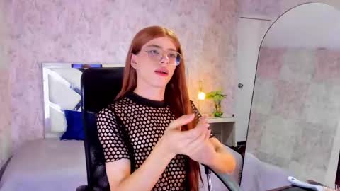 Snapshot of mysterius_boy chatting on November 2025 09:14:01 PM Marcus online show from November 2025 09:14:01 PM