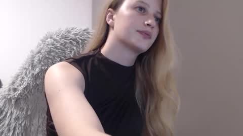 Mystery Girl online show from March 2026 07:03:02 PM