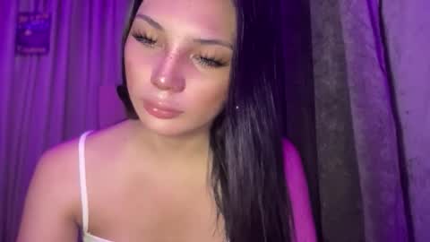 Snapshot of mysteryman_xxx chatting on April 2026 03:21:01 AM UR GIRL NEXTDOOR online show from April 2026 03:21:01 AM