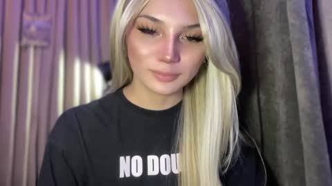 Snapshot of mysteryman_xxx chatting on May 2026 08:19:01 AM UR GIRL NEXTDOOR online show from May 2026 08:19:01 AM