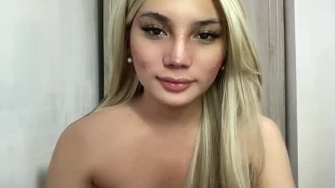 Snapshot of mysteryman_xxx chatting on May 2026 07:00:02 PM UR GIRL NEXTDOOR online show from May 2026 07:00:02 PM