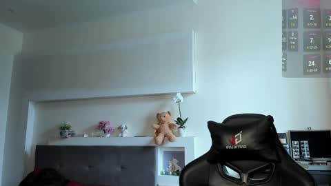 Evan Brown online show from April 2026 12:00:01 PM