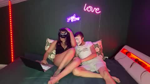 Mystic Glow online show from November 2025 11:36:02 PM