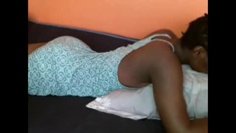 mystic_linna online show from January 2025 01:02:02 PM