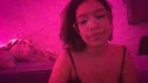 Snapshot of mystic_mika chatting on December 2024 04:45:01 AM Mika online show from December 2024 04:45:01 AM