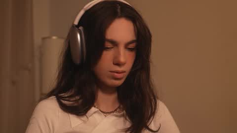 MILLI online show from December 2025 09:38:01 AM