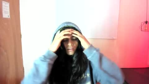 mystical_meteor online show from April 2026 07:05:02 PM