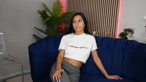 Snapshot of mysticdesire_ chatting on September 2025 04:14:02 AM mysticdesire_ online show from September 2025 04:14:02 AM
