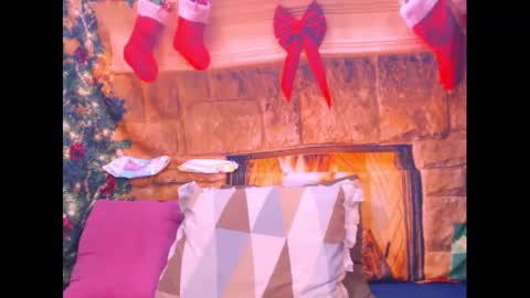 mysticebony18 online show from December 2024 07:33:01 PM