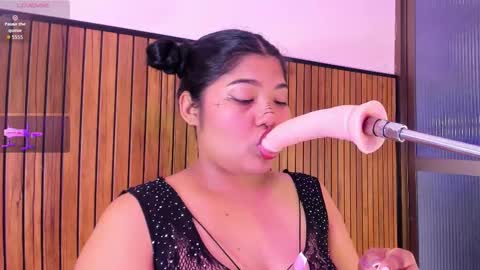 Snapshot of mysticlatina chatting on September 2025 12:09:02 PM mysti online show from September 2025 12:09:02 PM