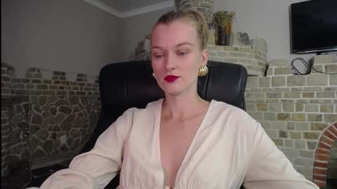 mysticvenus_ online show from September 2025 07:01:01 AM