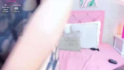 Misteika online show from October 2025 11:52:02 AM