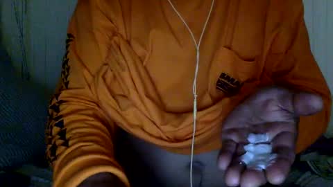 Snapshot of mywi11yisbiggy chatting on January 2025 12:18:01 PM str8 dom alphaAsian Daddy type. sorry not bi or curious but i dont judgediscrimenate. online show from January 2025 12:18:01 PM