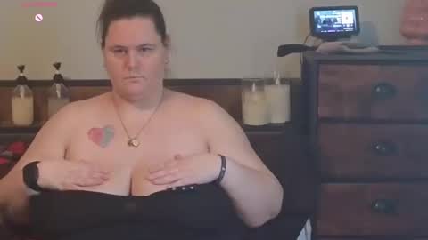 Mzjuicybootay online show from October 2025 07:57:02 PM