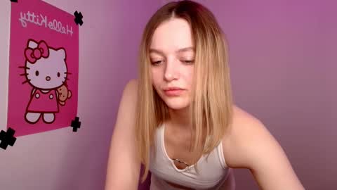 Snapshot of n0_nude chatting on February 2025 01:37:02 PM Eva online show from February 2025 01:37:02 PM
