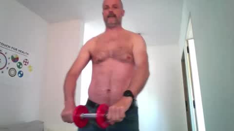 naaktlopertjebe online show from April 2026 07:45:01 AM