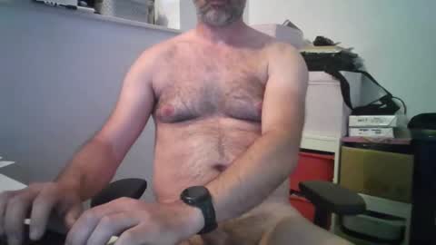 naaktlopertjebe online show from June 2026 07:40:02 AM