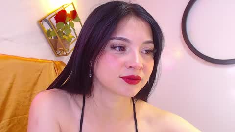 Snapshot of naamah_b chatting on January 2025 01:53:01 PM naamah_b online show from January 2025 01:53:01 PM