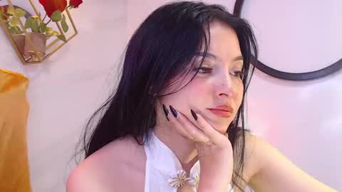 Snapshot of naamah_b chatting on January 2025 02:28:02 PM naamah_b online show from January 2025 02:28:02 PM