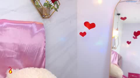 Snapshot of naamah_b chatting on February 2025 05:28:01 PM naamah_b online show from February 2025 05:28:01 PM