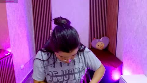 TARA online show from November 2025 12:06:01 PM