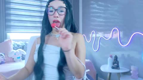 naaomi_cute online show from October 2025 07:40:01 PM