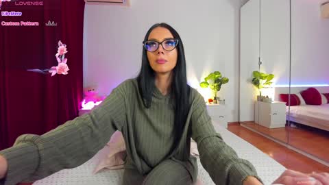 Nadia online show from December 2024 02:06:01 PM