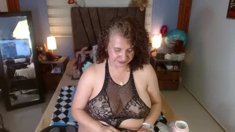 nadia_84 online show from September 2025 07:50:01 PM
