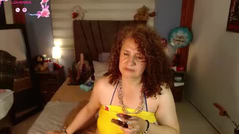 nadia_84 online show from June 2026 01:28:02 AM