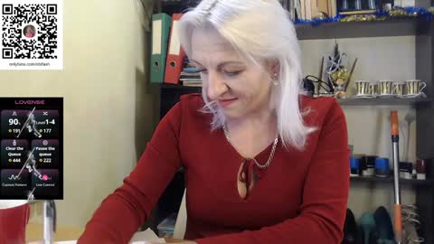 Snapshot of nadin_slut chatting on December 2024 10:22:02 AM Nadin online show from December 2024 10:22:02 AM