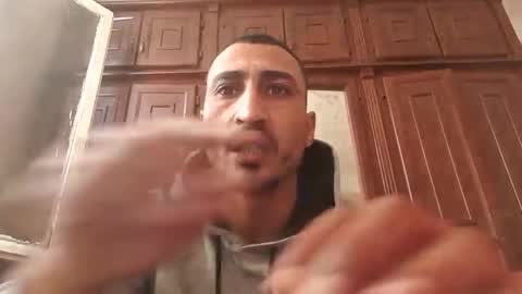 V online show from January 2026 12:21:02 PM