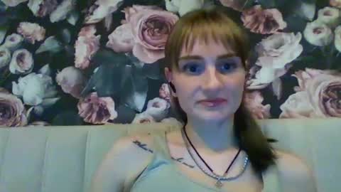 Snapshot of nadjia_sexy chatting on November 2025 03:30:02 PM Nadjia online show from November 2025 03:30:02 PM