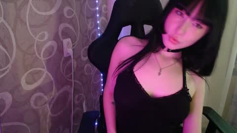 Naemi online show from September 2025 08:14:01 AM