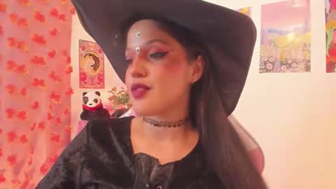 Snapshot of naharasoler chatting on October 2025 11:07:01 PM Nahara Soler online show from October 2025 11:07:01 PM