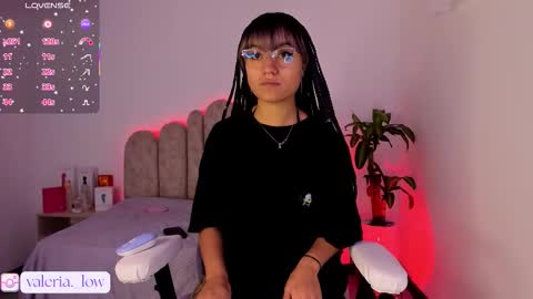  Valeria  online show from October 2025 12:40:02 AM