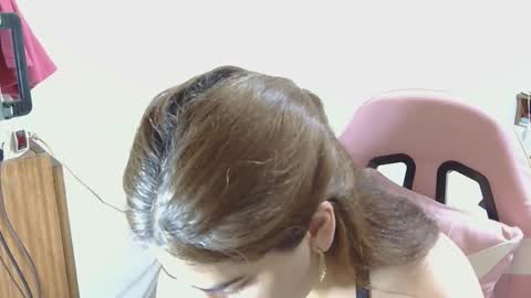 nahiarabiel online show from May 2026 06:57:02 PM