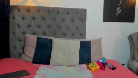 nahirobyy ebonyy online show from May 2026 06:04:01 PM